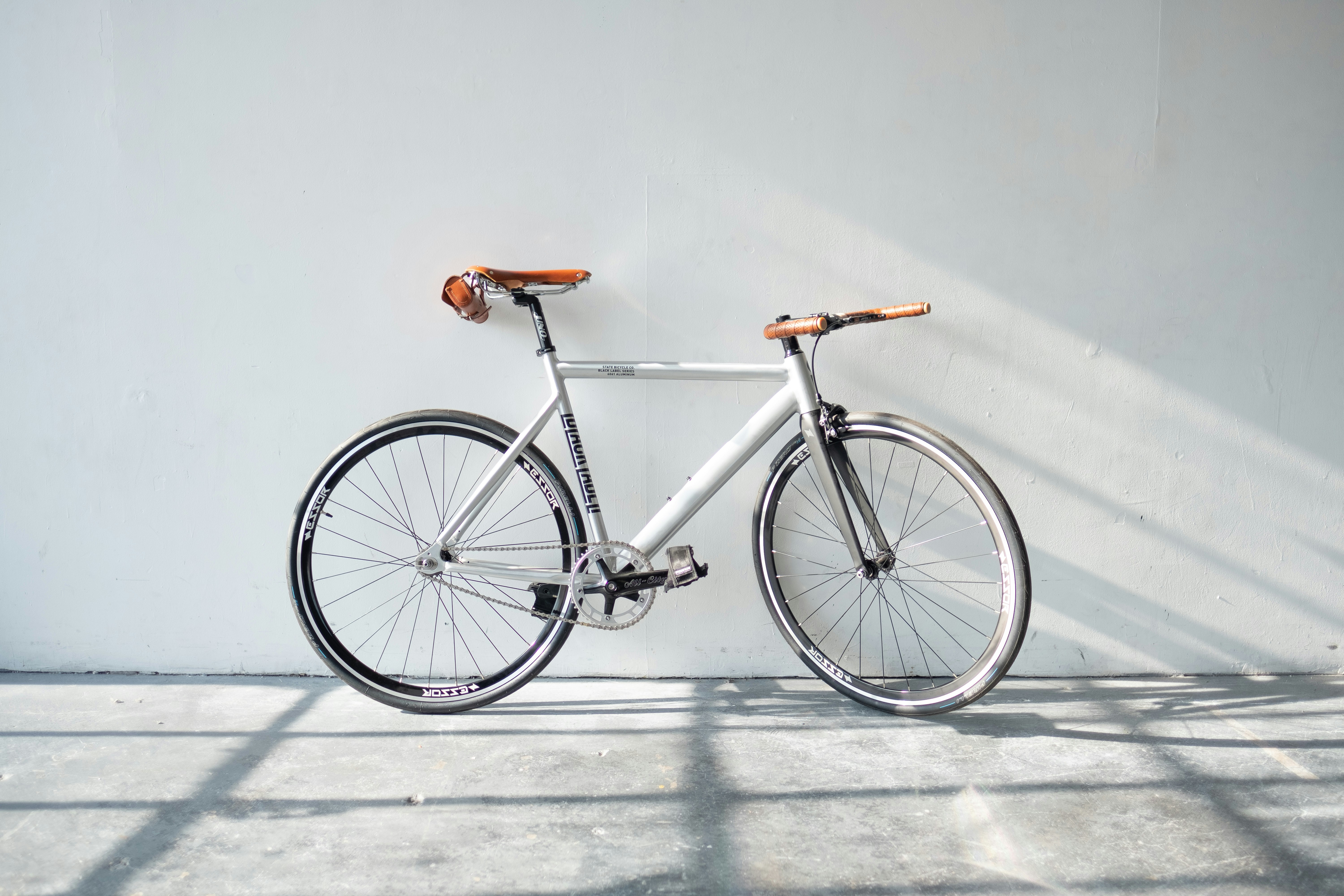Professional vs. DIY Bike Fitting: Which Path is Right for You?